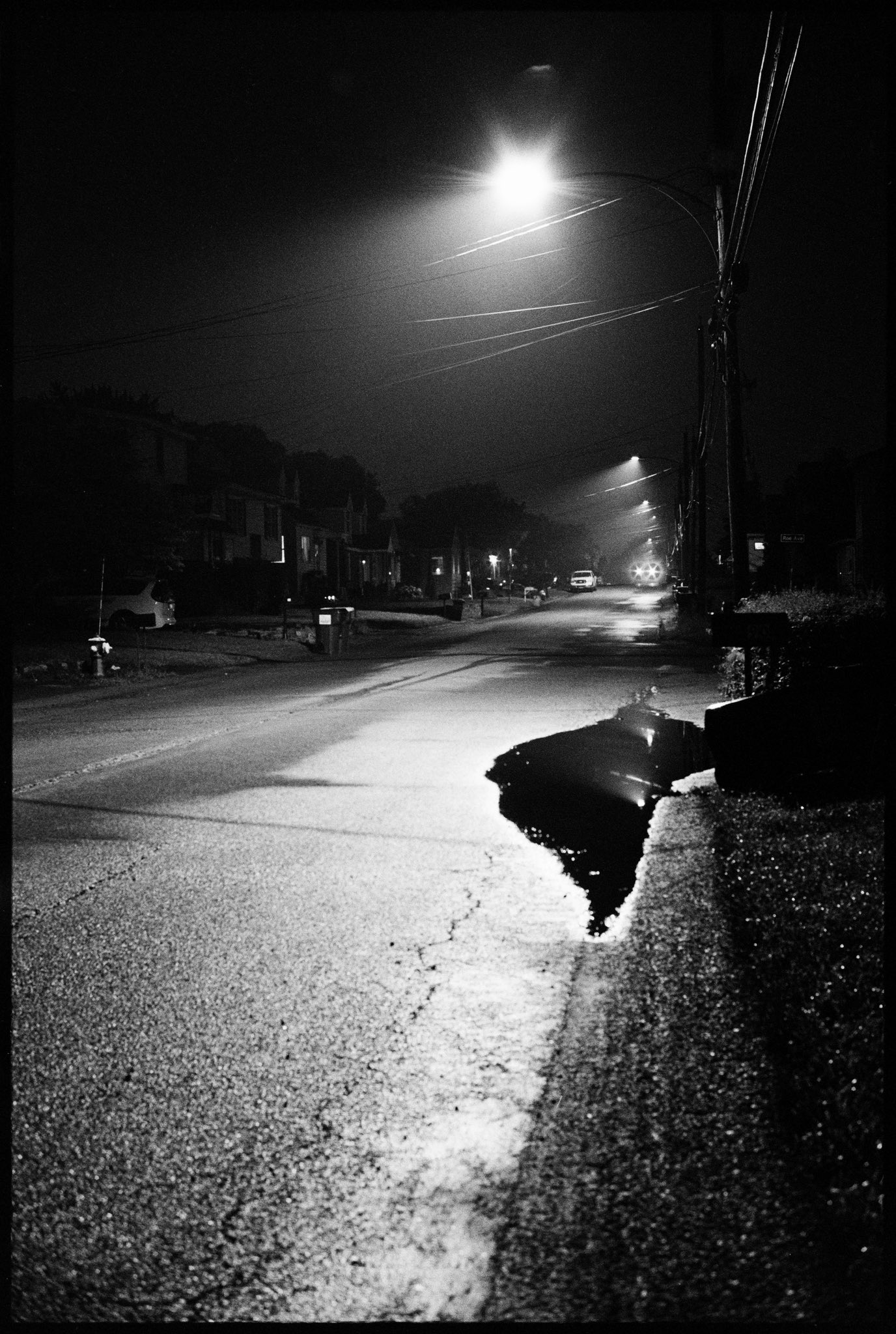 @MattAngleyPhotoI like those calm, late nights in summer when the world seems to slow to a crawl. The roads are barren, everything is still, and all you hear are night critters. These moments allow me to slow down the world. 🎞️ Delta 400 #ilfordphoto #frommywindow #fridayfavourites